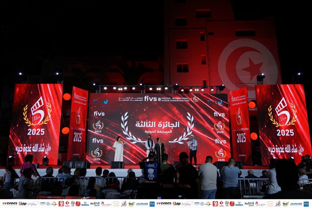 541677895_1279086377561433_496870127257944536_n - Grande